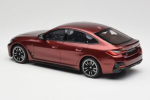 BMW M440i G26 Gran Coupe Aventurine Röd Otto 1:18 OT1075 Resin — bild 5 av 6