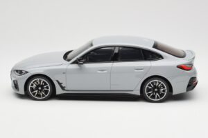 BMW M440i G26 Gran Coupe Brooklyn Grå Metallic Otto 1:18 OT454 Resin — bild 3 av 6