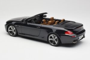 BMW M6 E64 Cabriolet Sapphire Black Kyosho 1:18 80430417424 Metall — bild 8 av 9
