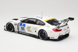 BMW M6 GT3 F13 #100 Schubert Motorsport J. Edwards / J. Klingmann 24h Nurburgring 2016 Minichamps 1:18 155162611 Metall — bild 5 av 6