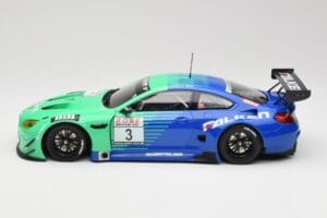 BMW M6 GT3 F13 #3 Falken Motorsports P. Düsseldorf / J. Müller VLN Winner Heat 4 2017 Minichamps 1:18 153172693 Metall — bild 3 av 6