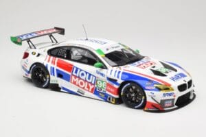 BMW M6 GT3 F13 #96 Turner Motorsport B. Auberlen / R. Foley Class Winner Petit Le Mans 2019 Minichamps 1:18 153192696 Metall — bild 4 av 6