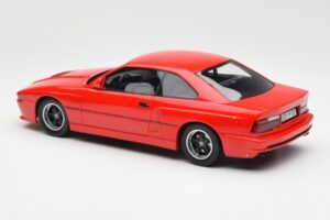 BMW M8 E31 Prototype Röd Schuco 1:18 450020900 Metall — bild 5 av 6
