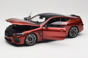 BMW M8 F91 Convertible Storm Bay Metallic Minichamps 1:18 110029020 Metall — bild 2 av 8
