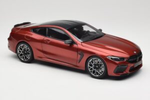 BMW M8 F91 Convertible Storm Bay Metallic Minichamps 1:18 110029020 Metall — bild 6 av 8