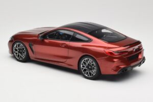 BMW M8 F91 Convertible Storm Bay Metallic Minichamps 1:18 110029020 Metall — bild 7 av 8