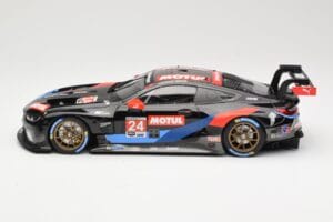 BMW M8 GTE RLL Racing #24 J. Edwards / J. Krohn IMSA GP Road Atlanta 2020 Minichamps 1:18 155202994 Metall — bild 3 av 6