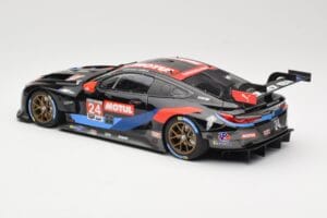 BMW M8 GTE RLL Racing #24 J. Edwards / J. Krohn IMSA GP Road Atlanta 2020 Minichamps 1:18 155202994 Metall — bild 5 av 6
