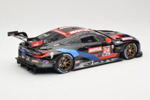 BMW M8 GTE RLL Racing #24 J. Krohn / J. Edwards Class Winners 24 Hours of Daytona 2020 Minichamps 1:18 155202924 Metall — bild 2 av 6