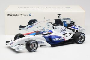 BMW Sauber F1.06 #17 J. Villeneuve Launch Version 2006 Minichamps 1:18 80430413184 Metall — bild 6 av 6