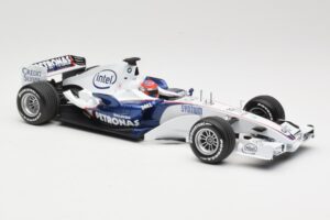 BMW Sauber F1.07 #10 R. Kubica Launch Version 2007 Minichamps 1:18 80430426995 Metall — bild 4 av 7