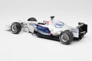 BMW Sauber F1.07 #10 R. Kubica Launch Version 2007 Minichamps 1:18 80430426995 Metall — bild 5 av 7