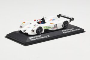 BMW V12 LMR LMP1 #42 J. Müller / J. Lehto 24 Hours of Le Mans 2000 Minichamps 1:43 80420018215 Metall — bild 2 av 4