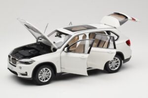 BMW X5 E70 Alpine White Paragon 1:18 PA-97073 Metall — bild 2 av 8