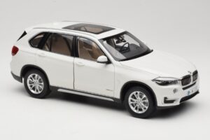 BMW X5 E70 Alpine White Paragon 1:18 PA-97073 Metall — bild 6 av 8