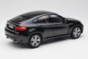 BMW X6 M F86 Svart Kyosho 1:18 80432157613 Metall — bild 3 av 8