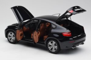 BMW X6 M F86 Svart Kyosho 1:18 80432157613 Metall — bild 5 av 8