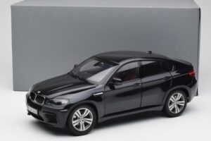 BMW X6 M F86 Svart Kyosho 1:18 80432157613 Metall — bild 8 av 8