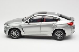 BMW X6 M F86 Donington Grå Metallic Norev 1:18 80432364886 Metall — bild 4 av 8