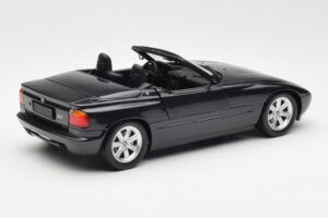 BMW Z1 Svart Metallic Minichamps 1:18 180020100 Metall — bild 3 av 8