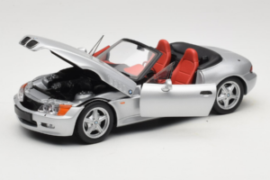 BMW Z3 Cabriolet Silver UT Models 1:18 20402 Metall — bild 2 av 8