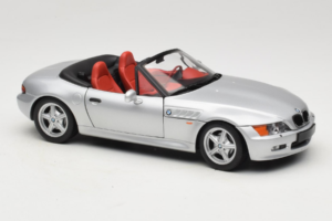 BMW Z3 Cabriolet Silver UT Models 1:18 20402 Metall — bild 6 av 8
