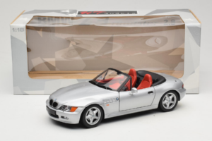 BMW Z3 Cabriolet Silver UT Models 1:18 20402 Metall — bild 8 av 8