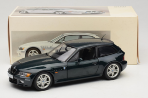 BMW Z3 Coupe 2.8 Grön Återförsäljar Edition UT Models 1:18 80439422349 Metall — bild 8 av 8