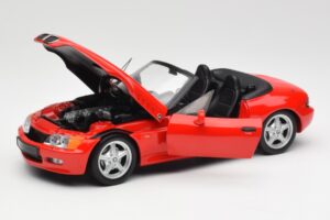 BMW Z3 E36/7 Cabriolet Röd UT Models 1:18 180024330 Metall — bild 2 av 8