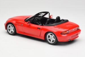 BMW Z3 E36/7 Cabriolet Röd UT Models 1:18 180024330 Metall — bild 7 av 8