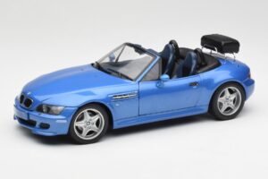 BMW Z3 M Roadster Med Bagagehållare Blå Metallic UT Models 1:18 20416 Metall