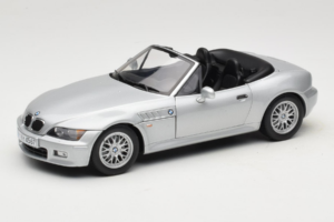 BMW Z3 Roadster 1.8 Silver Återförsäljar Edition UT Models 1:18 80439411712 Metall