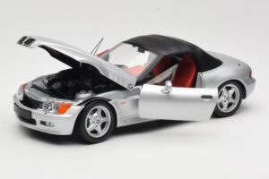 BMW Z3 Roadster 1.8 Silver UT Models 1:18 20404 Metall — bild 2 av 8