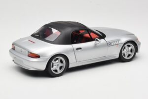 BMW Z3 Roadster 1.8 Silver UT Models 1:18 20404 Metall — bild 3 av 8