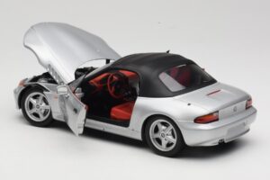 BMW Z3 Roadster 1.8 Silver UT Models 1:18 20404 Metall — bild 5 av 8