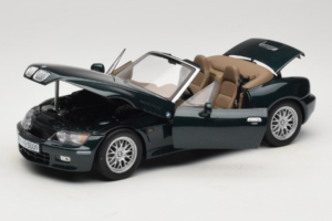 BMW Z3 Roadster 2.8 Mörkgrön Återförsäljar Edition UT Models 1:18 80439411713 Metall — bild 2 av 8