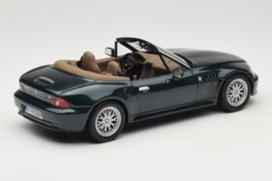 BMW Z3 Roadster 2.8 Mörkgrön Återförsäljar Edition UT Models 1:18 80439411713 Metall — bild 3 av 8