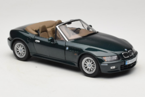 BMW Z3 Roadster 2.8 Mörkgrön Återförsäljar Edition UT Models 1:18 80439411713 Metall — bild 6 av 8