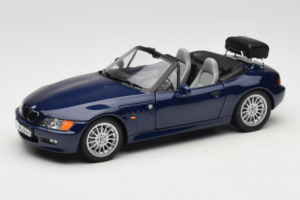 BMW Z3 Roadster Blå Återförsäljar Edition UT Models 1:18 80439422186 Metall