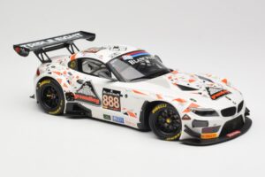 BMW Z4 E89 GT3 #888 Triple Eight Racing L. Mowle / J. Ratcliffe 24 Hours of Spa 2015 Minichamps 1:18 151152388 Metall — bild 4 av 6