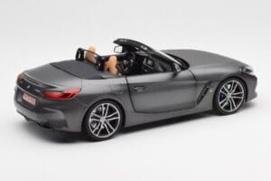 BMW Z4 G29 Grå Metallic Norev 1:18 183270 Metall — bild 3 av 8
