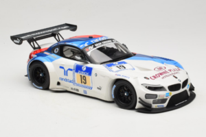 BMW Z4 GT3 #19 Team Schubert J. Muller / D. Muller ADAC 24 Hours Nurburgring 2013 Minichamps 1:18 151132319 Metall — bild 4 av 6