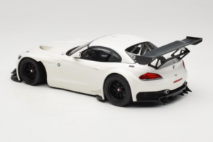 BMW Z4 GT3 E89 Vit Minichamps 1:18 151122301 Metall — bild 5 av 6