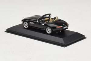 BMW Z8 Cabriolet Svart Minichamps 1:43 80420026607-R1 Metall — bild 3 av 4