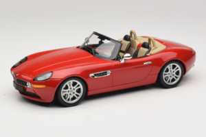 BMW Z8 Röd Minichamps 1:18 155024230 Metall