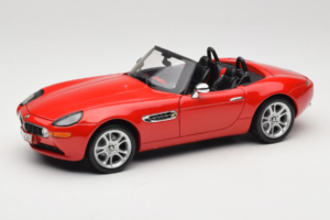 BMW Z8 Röd Kyosho 1:18 80439411730 Metall