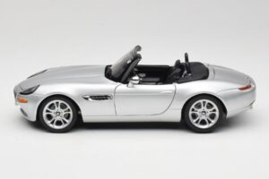BMW Z8 E52 Cabriolet Silver Kyosho 1:18 80432411551 Metall — bild 4 av 8