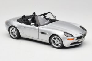 BMW Z8 E52 Cabriolet Silver Kyosho 1:18 80432411551 Metall — bild 6 av 8