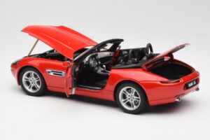 BMW Z8 E52 Röd AUTOart 1:18 70513 Metall — bild 5 av 8