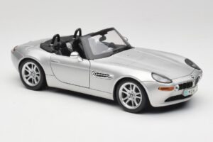 BMW Z8 E52 Titanium Silver Maisto 1:18 536896 Metall — bild 6 av 8
